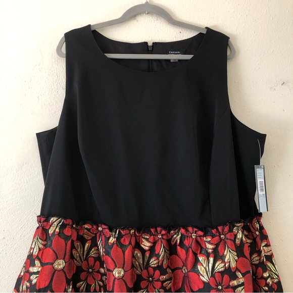 Tahari Arthur S. Levine Faille and Metallic Floral Fit-And-Flare Dress 22W NWT - Picture 3 of 14